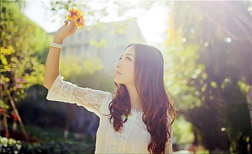 人生感悟：人是从苦难中成长起来的范文