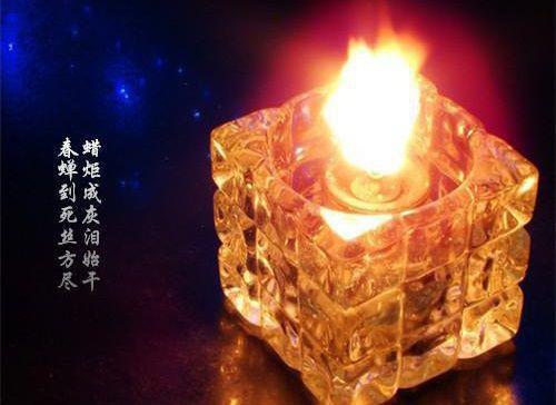 抗日小英雄的員潘故事300字：小交通員潘冬子